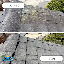 Professional-Asphalt-Shingle-Roof-Soft-Wash-Algae-Removal-Completed-in-Manhattan-Beach-CA 3
